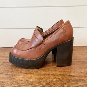 Candies | Vintage Y2K 2000’s Platform Brown Leather Loafers Size 8.5